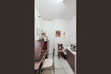 Casa à venda com 150m², 4 quartos e 1 vaga Casa à venda com 150m², 4 quartos e 1 vagaDespensa