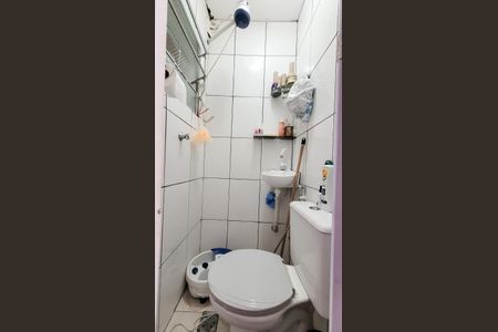 Casa à venda com 150m², 4 quartos e 1 vaga Casa à venda com 150m², 4 quartos e 1 vagaBanheiro Suite