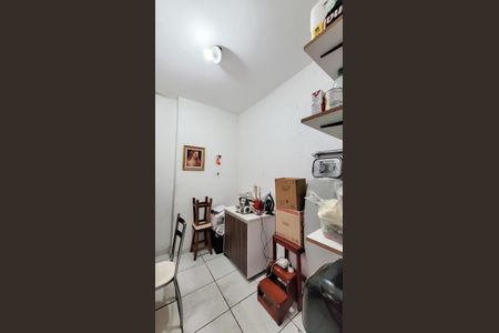 Casa à venda com 150m², 4 quartos e 1 vaga Casa à venda com 150m², 4 quartos e 1 vagaDespensa