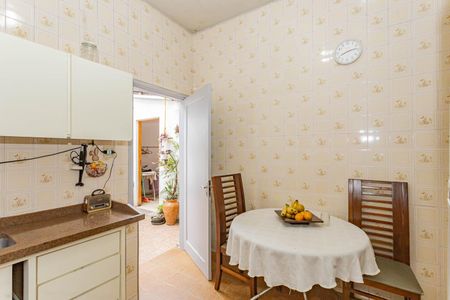 Casa à venda com 213m², 3 quartos e 3 vagasCozinha