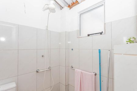 Casa à venda com 213m², 3 quartos e 3 vagasBanheiro de serviço