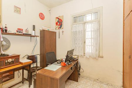 Casa à venda com 213m², 3 quartos e 3 vagasQuarto 2