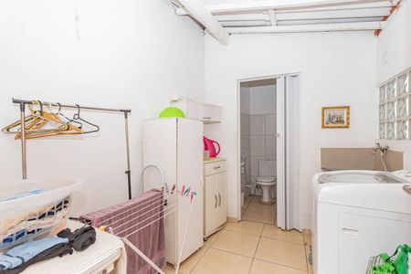 Casa à venda com 213m², 3 quartos e 3 vagasÁrea de Serviço