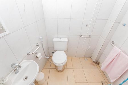 Casa à venda com 213m², 3 quartos e 3 vagasBanheiro de serviço