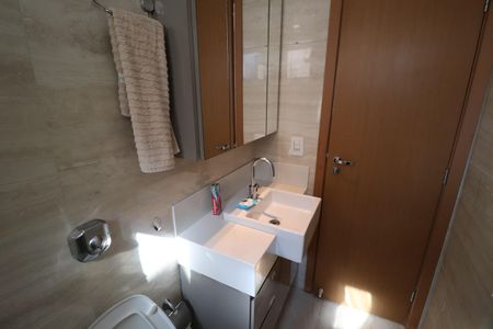 Apartamento para alugar com 109m², 3 quartos e 2 vagasBanheiro do Quarto 3