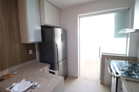 Apartamento para alugar com 109m², 3 quartos e 2 vagasCozinha