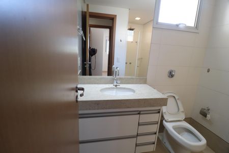 Apartamento para alugar com 109m², 3 quartos e 2 vagasBanheiro Social