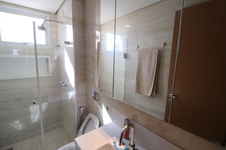 Apartamento para alugar com 109m², 3 quartos e 2 vagasBanheiro do Quarto 3