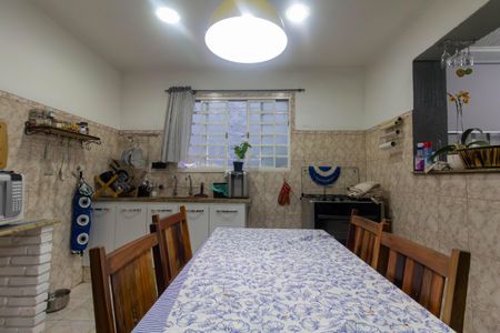 Casa à venda com 200m², 3 quartos e 1 vaga Casa à venda com 200m², 3 quartos e 1 vagaCozinha