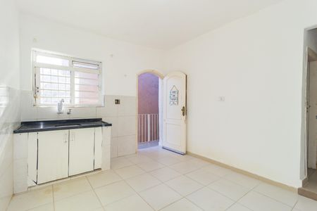 Cozinha de casa para alugar com 1 quarto, 35m² em Água Rasa, São Paulo