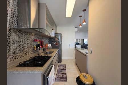 Apartamento à venda com 89m², 3 quartos e 2 vagas Apartamento à venda com 89m², 3 quartos e 2 vagasCozinha