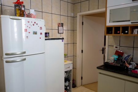 Casa à venda com 125m², 3 quartos e 2 vagas Casa à venda com 125m², 3 quartos e 2 vagasCozinha
