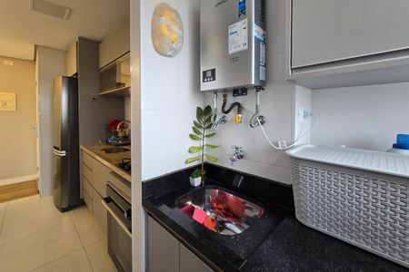 Apartamento à venda com 56m², 2 quartos e 1 vagaÁrea de Serviço