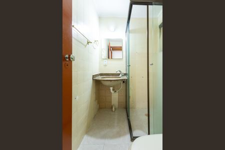 Apartamento à venda com 69m², 3 quartos e 2 vagas Apartamento à venda com 69m², 3 quartos e 2 vagasBanheiro Social