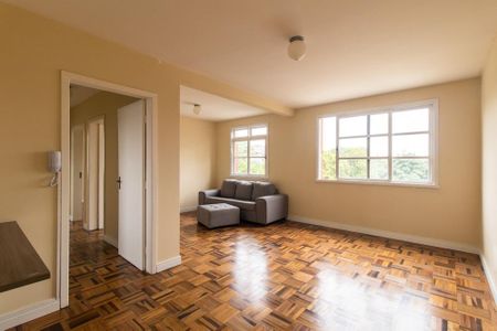 Sala de apartamento para alugar com 2 quartos, 71m² em Água Verde, Curitiba