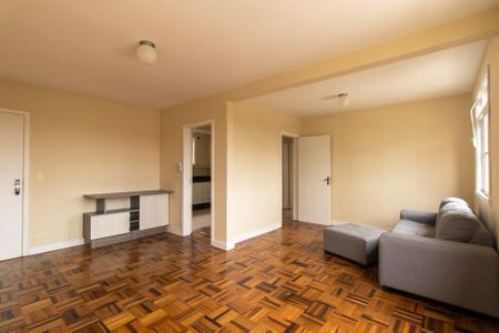 Sala de apartamento para alugar com 2 quartos, 71m² em Água Verde, Curitiba