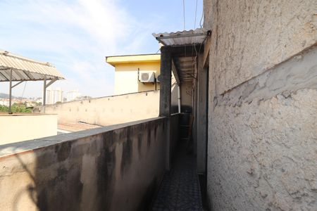 Casa à venda com 800m², 3 quartos e 8 vagasVaranda Quarto 1 e 2