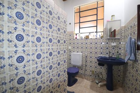 Casa à venda com 800m², 3 quartos e 8 vagasBanheiro 1