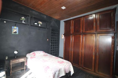 Casa à venda com 800m², 3 quartos e 8 vagasQuarto 2