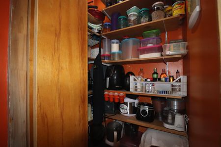 Casa à venda com 800m², 3 quartos e 8 vagasDespensa