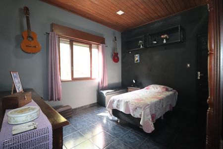 Casa à venda com 800m², 3 quartos e 8 vagasQuarto 2