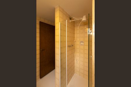 Apartamento à venda com 85m², 2 quartos e 1 vaga Apartamento à venda com 85m², 2 quartos e 1 vagaBanheiro da Suíte