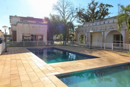 Apartamento à venda com 48m², 2 quartos e 1 vaga Apartamento à venda com 48m², 2 quartos e 1 vagaÁrea comum - Piscina