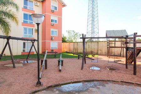 Apartamento à venda com 48m², 2 quartos e 1 vaga Apartamento à venda com 48m², 2 quartos e 1 vagaÁrea comum - Playground