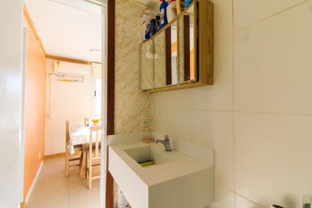 Apartamento à venda com 48m², 2 quartos e 1 vaga Apartamento à venda com 48m², 2 quartos e 1 vagaBanheiro