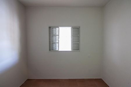 Quarto 1 de casa para alugar com 2 quartos, 74m² em Jaraguá, Uberlândia
