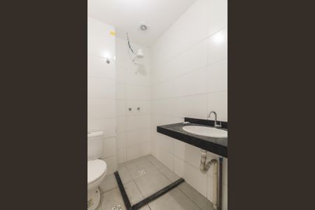 Apartamento à venda com 116m², 2 quartos e 1 vaga Apartamento à venda com 116m², 2 quartos e 1 vagaBanheiro