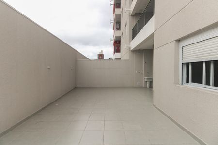 Apartamento à venda com 116m², 2 quartos e 1 vaga Apartamento à venda com 116m², 2 quartos e 1 vagaVaranda Garden - Quintal Privativo