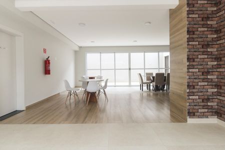 Apartamento à venda com 116m², 2 quartos e 1 vaga Apartamento à venda com 116m², 2 quartos e 1 vagaCondomínio - Salão de Festas