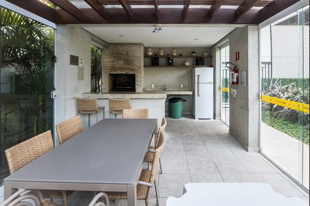 Apartamento à venda com 81m², 2 quartos e 2 vagasÁrea comum - Churrasqueira