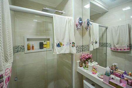 Apartamento à venda com 81m², 2 quartos e 2 vagasBanheiro