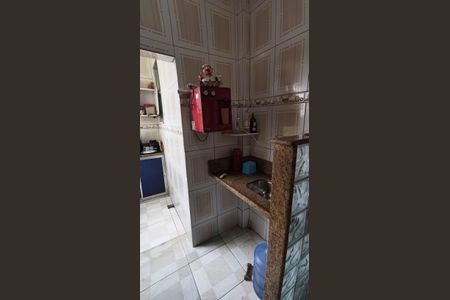 Apartamento à venda com 70m², 2 quartos e sem vaga Apartamento à venda com 70m², 2 quartos e sem vagaCozinha e Área de Serviço