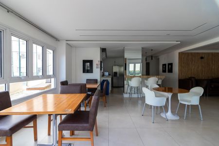 Apartamento à venda com 85m², 3 quartos e 2 vagas Apartamento à venda com 85m², 3 quartos e 2 vagasÁrea comum - Salão de festas