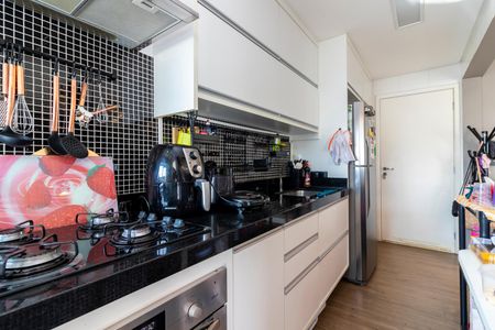 Apartamento à venda com 85m², 3 quartos e 2 vagas Apartamento à venda com 85m², 3 quartos e 2 vagasCozinha