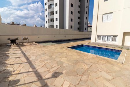 Apartamento à venda com 85m², 3 quartos e 2 vagas Apartamento à venda com 85m², 3 quartos e 2 vagasÁrea comum - Piscina