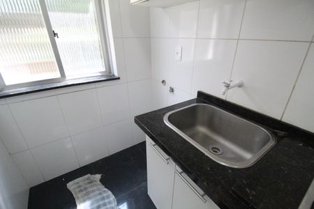 Apartamento à venda com 48m², 2 quartos e 1 vagaÁrea de serviço
