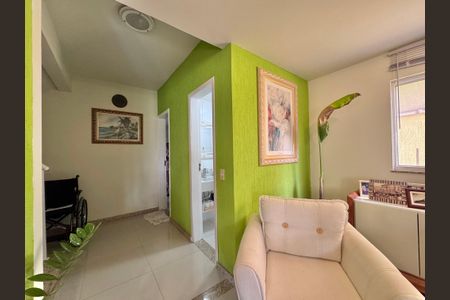 Casa de condomínio à venda com 150m², 3 quartos e 1 vaga Casa de condomínio à venda com 150m², 3 quartos e 1 vagaSala