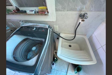 Casa de condomínio à venda com 150m², 3 quartos e 1 vaga Casa de condomínio à venda com 150m², 3 quartos e 1 vagaÁrea de Serviço