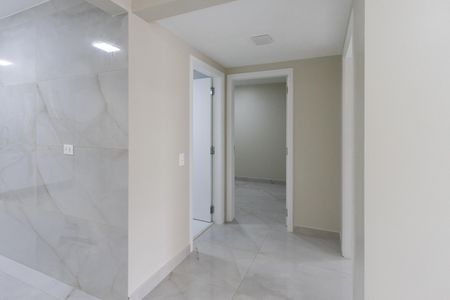 Apartamento à venda com 72m², 2 quartos e 1 vagaCorredor