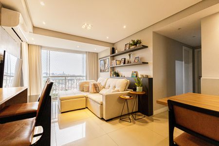 Apartamento à venda com 68m², 2 quartos e 1 vagaSala