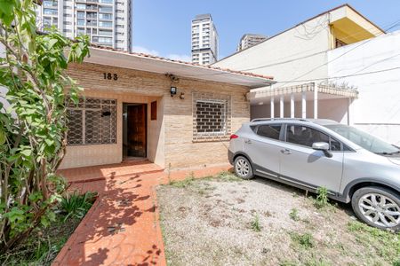 Casa para alugar com 140m², 3 quartos e 4 vagas Casa para alugar com 140m², 3 quartos e 4 vagasGaragem