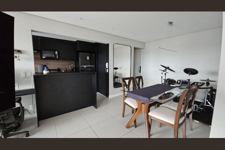 Sala de apartamento à venda com 2 quartos, 72m² em Bela Vista, Osasco