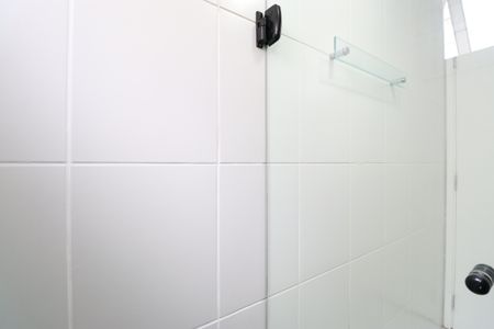 Banheiro de apartamento à venda com 1 quarto, 38m² em Barra Funda, São Paulo