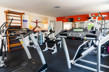 Apartamento à venda com 65m², 2 quartos e 1 vaga Apartamento à venda com 65m², 2 quartos e 1 vagaÁrea comum - Academia