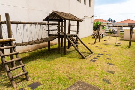 Apartamento à venda com 65m², 2 quartos e 1 vaga Apartamento à venda com 65m², 2 quartos e 1 vagaÁrea comum - Playground