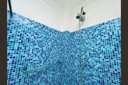 Apartamento à venda com 144m², 3 quartos e 1 vaga Apartamento à venda com 144m², 3 quartos e 1 vagaBanheiro da Suíte